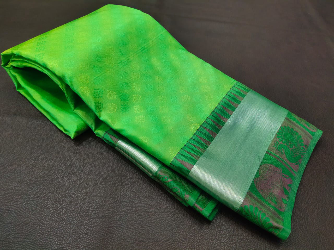 Parrat Green